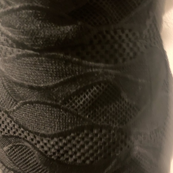 NICHOLAS off-the-shoulder knee-length dress. - Picture 4 of 4